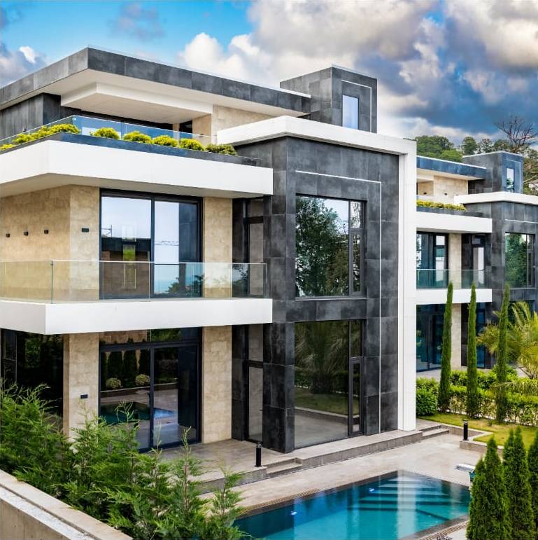 Вилла в Сириусе с прямым видом на Олимпийский парк и море