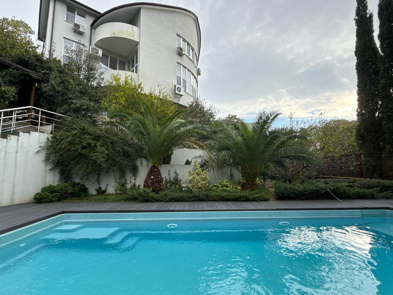 Дом 430 м² в Дагомысе на равнине