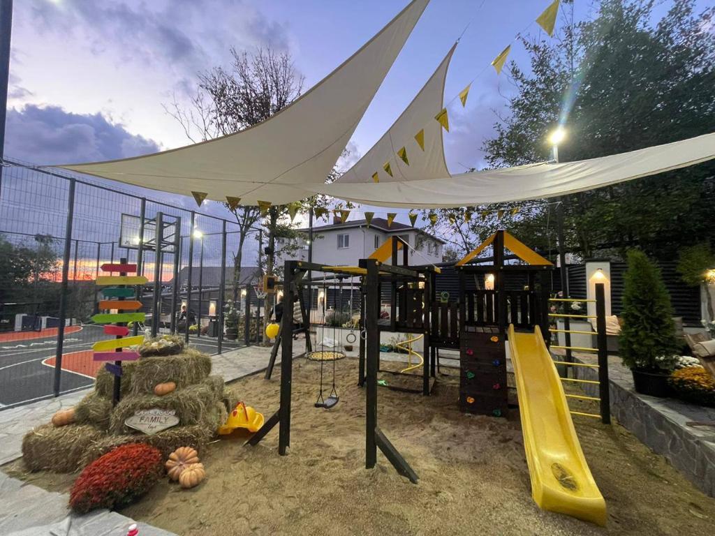 Дом с прямым видом на море в Сергей Поле