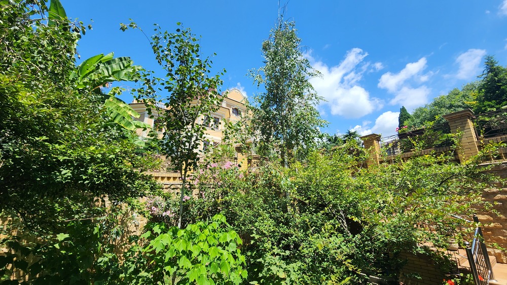 Rezidentsiya-u-morya-ZOLOTYYe-METRY