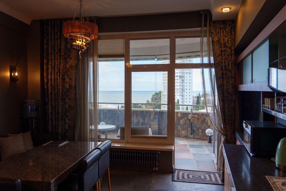 ehlitnyj-penthaus-v-zhk-volna-sochi-u-morya