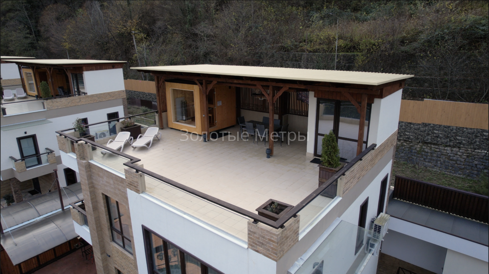 Villa-v-kottedzhnom-posyolke-Klub-7-u-morya-Kazachij-Brod-Sochi