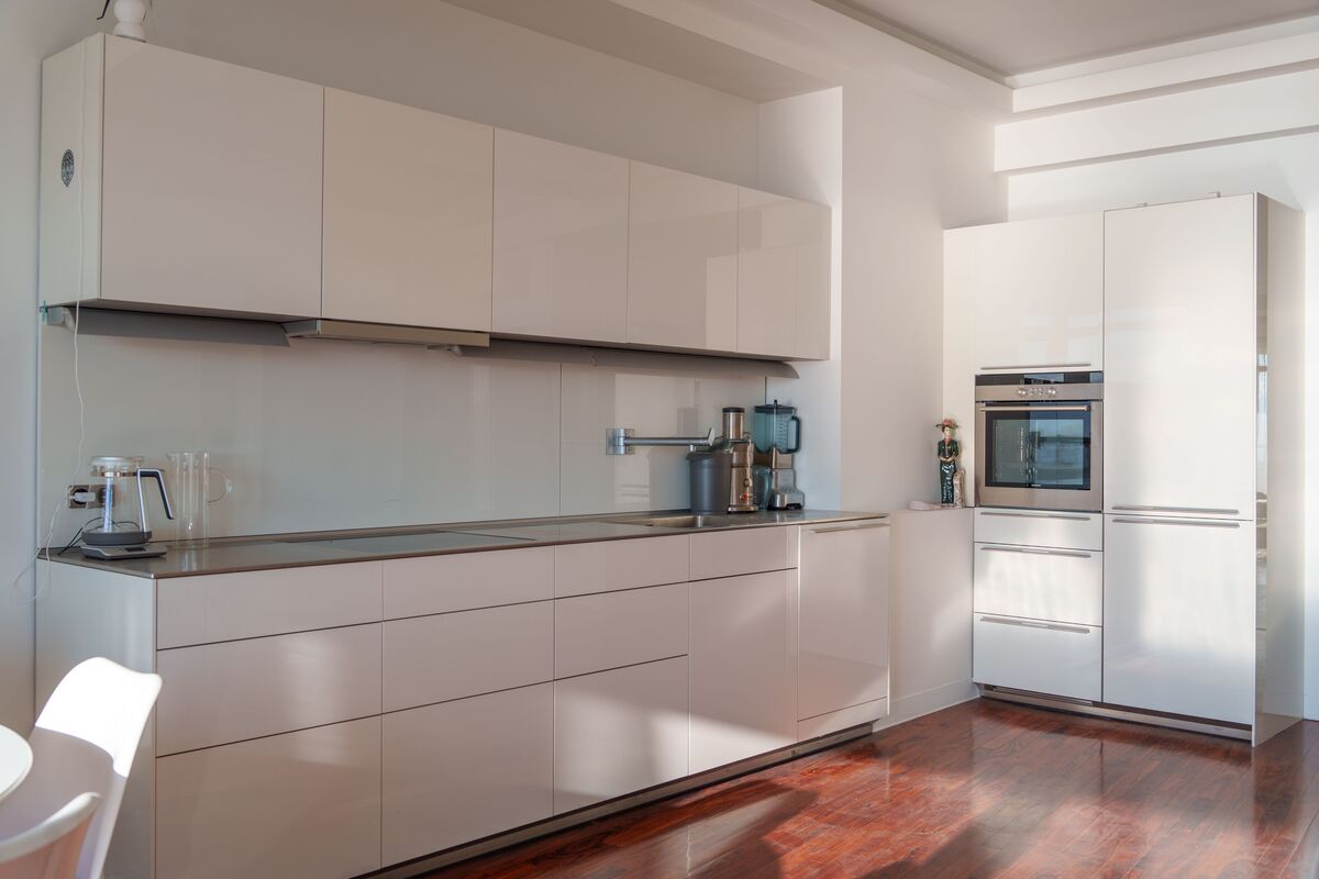 pervoklasnyj-penthaus-v-zhk-volna-sochi-u-morya