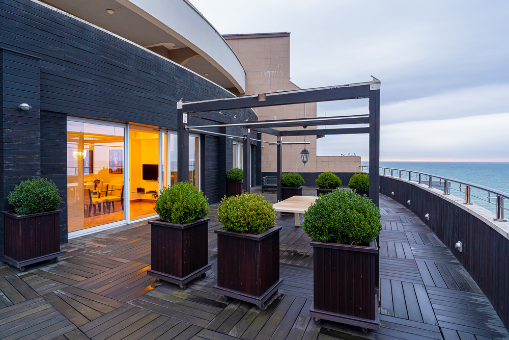 Isklyuchenie-penthaus-v-zhk-volna-sochi-u-morya