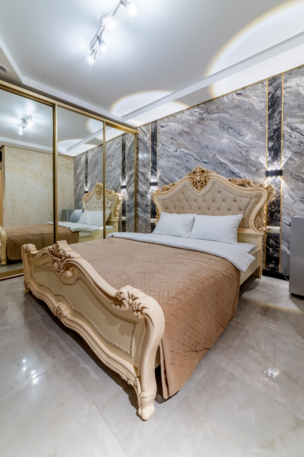 ak-royal-park-sochi-80m2