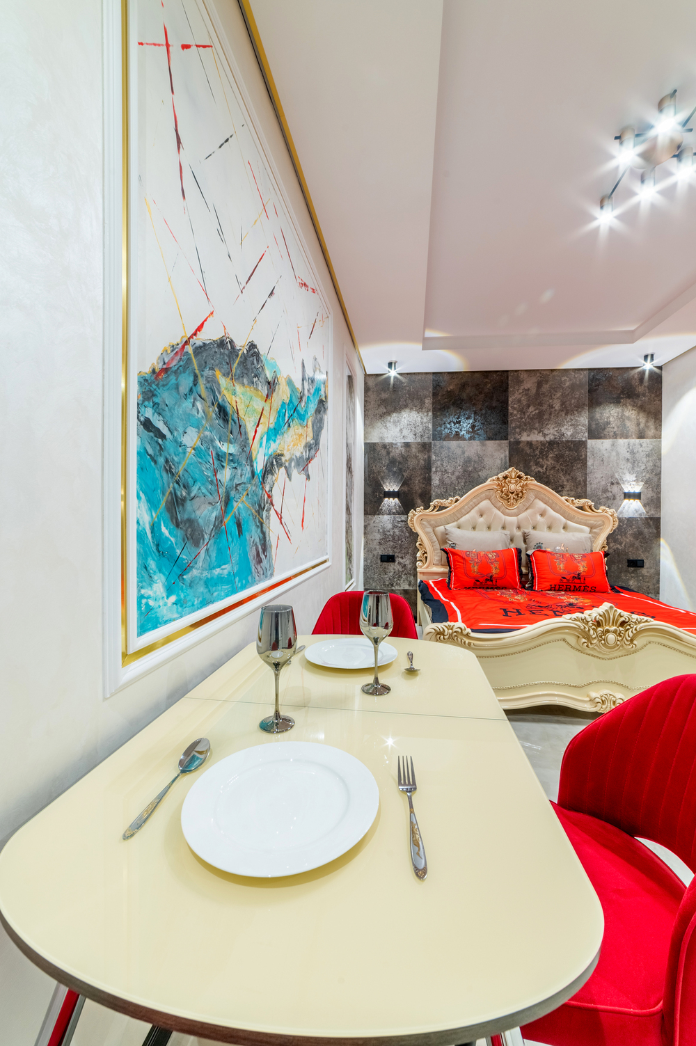 ak-royal-park-sochi-80m2