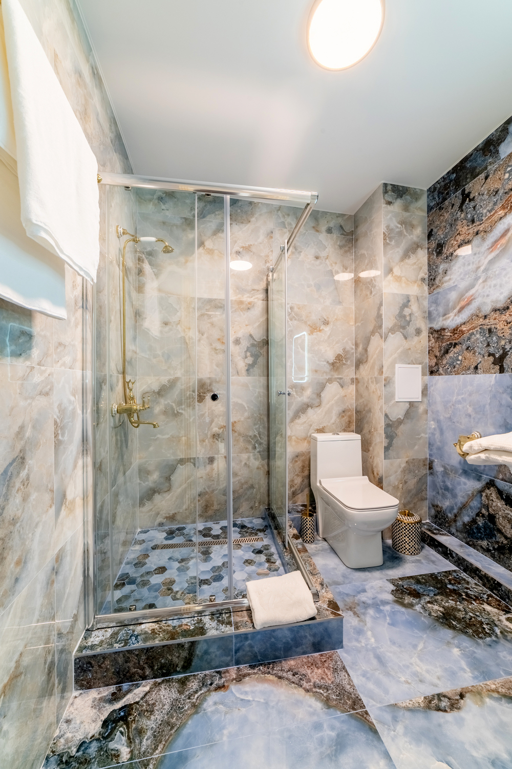 ak-royal-park-sochi-80m2