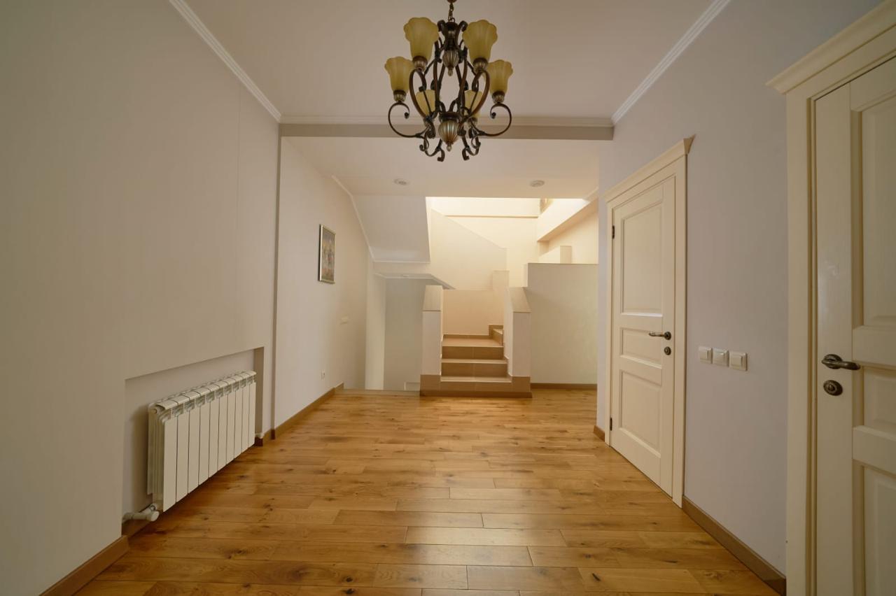 dom-sochi-abrovaya-300m2