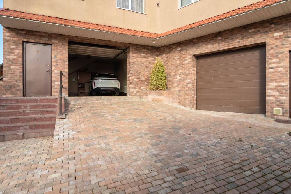 резиденция на целинная