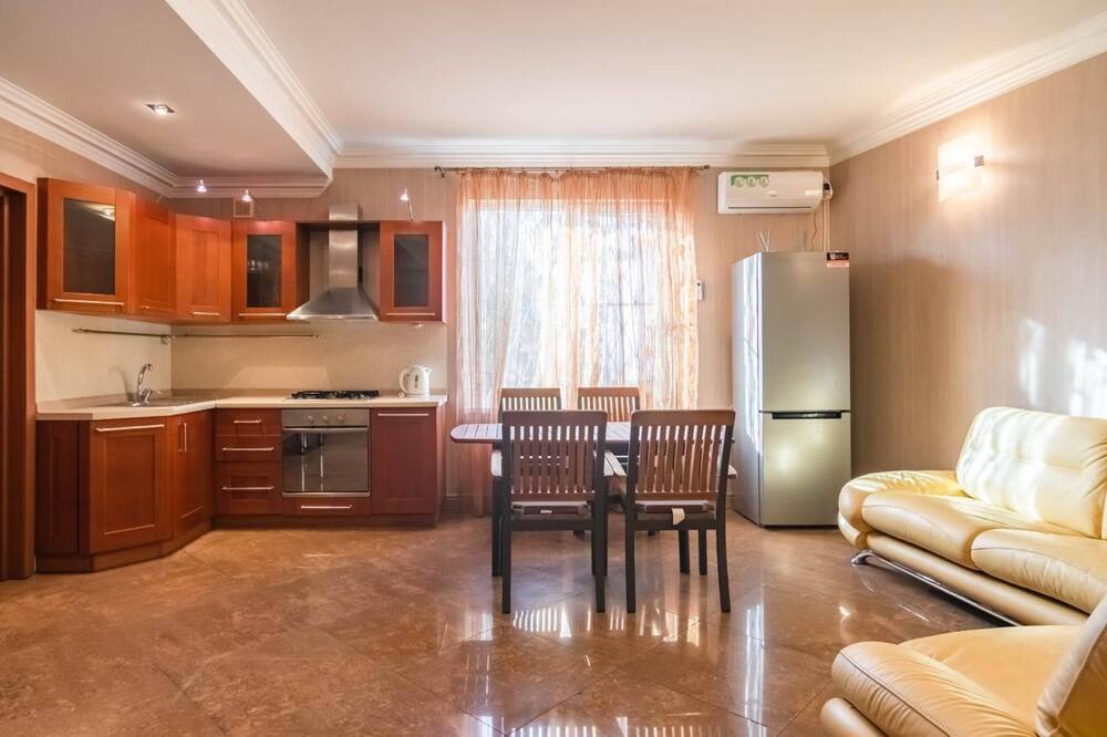 резиденция на целинная