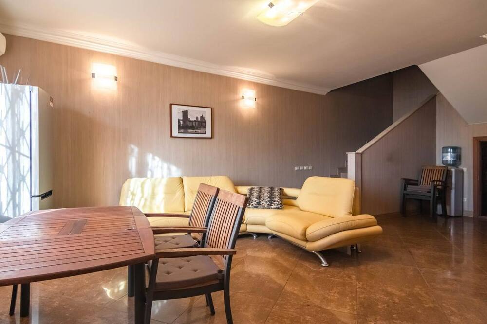 резиденция на целинная