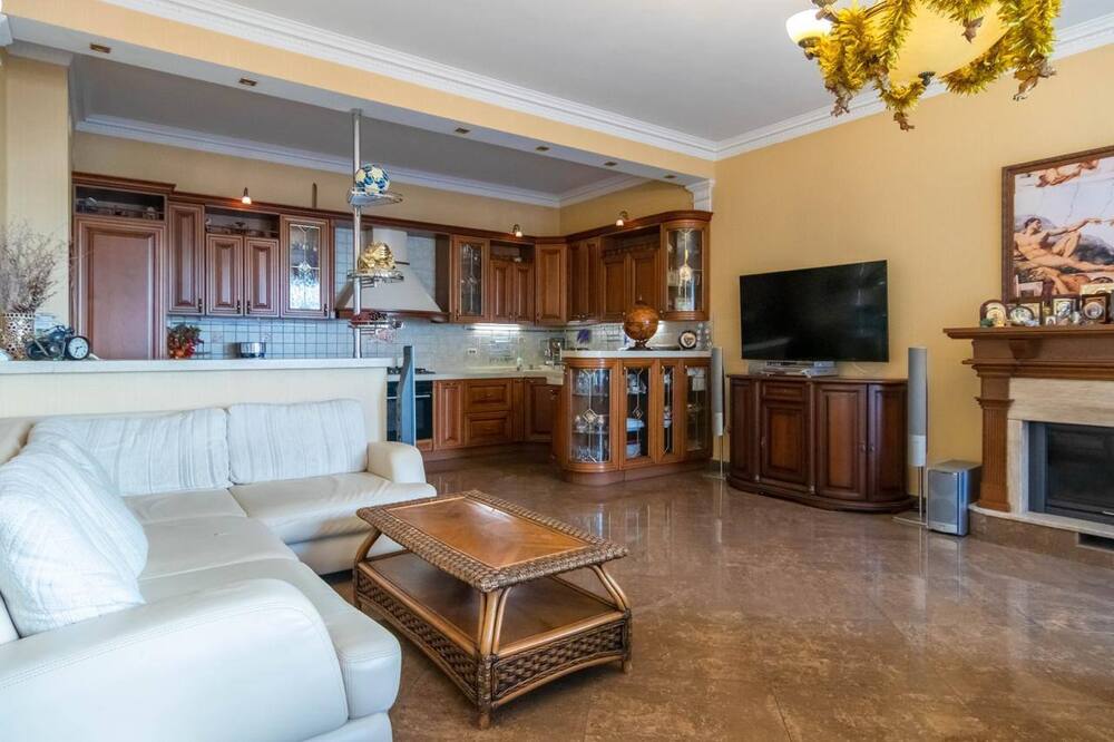 резиденция на целинная