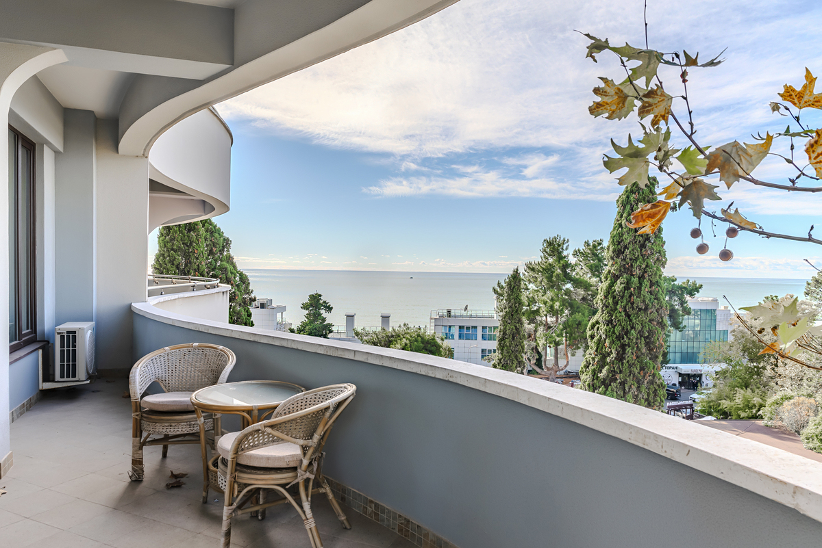 prestizhnyj-penthaus-v-zhk-volna-sochi-u-morya