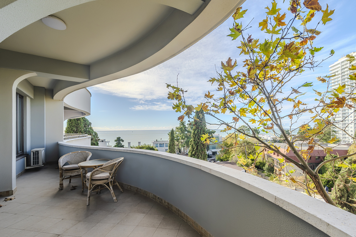 prestizhnyj-penthaus-v-zhk-volna-sochi-u-morya