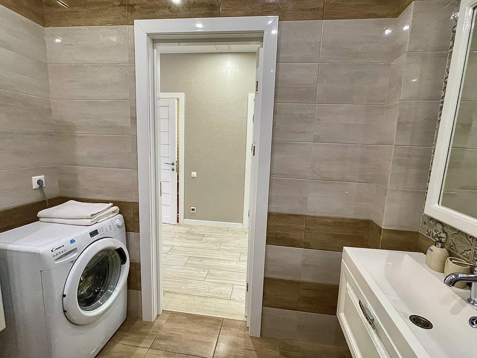 apartamenty-akter-gelaksi-14-etazh-vid-na-more