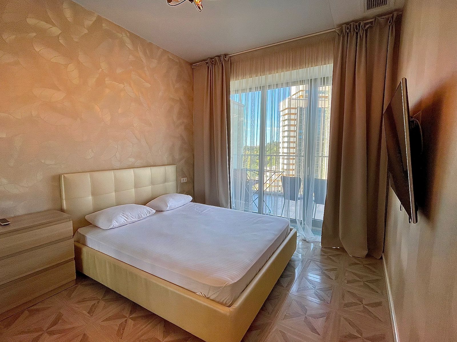 apartamenty-akter-gelaksi-14-etazh-vid-na-more