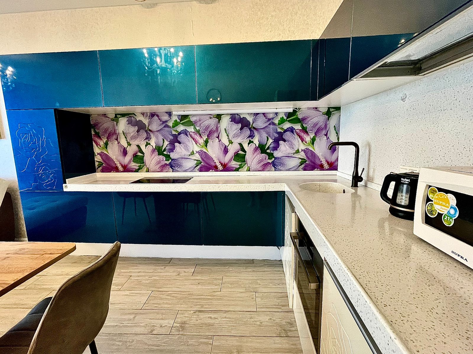 apartamenty-akter-gelaksi-14-etazh-vid-na-more