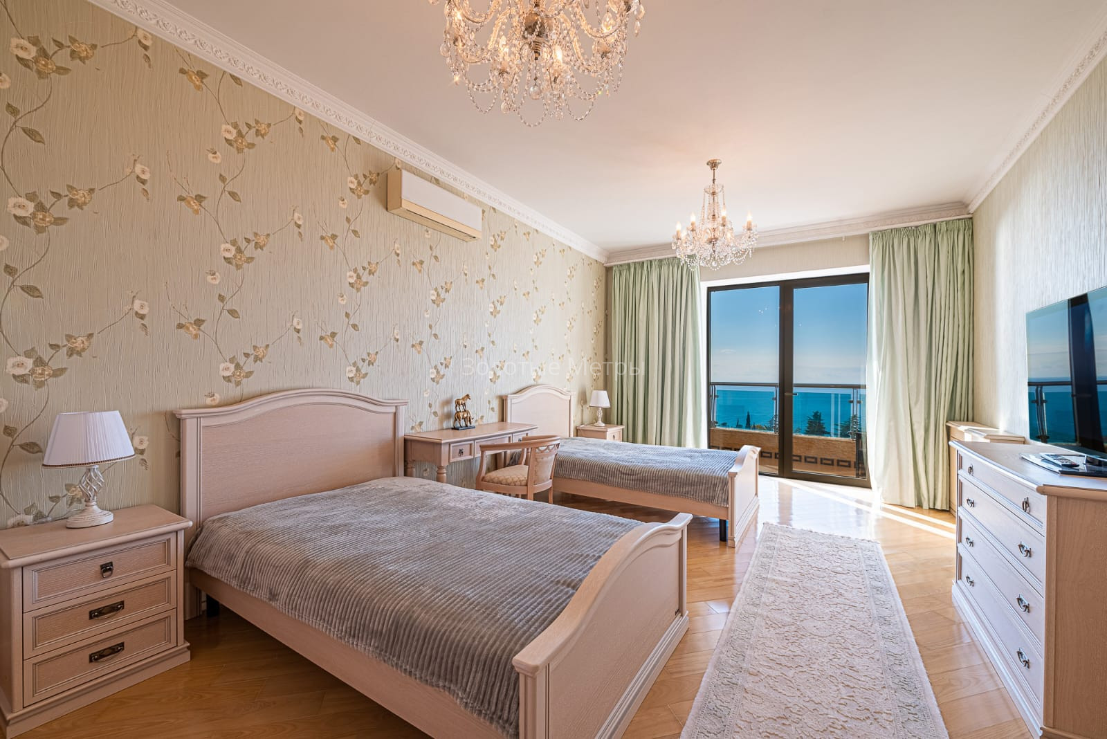 Nepovtorimaya-kvartira-u-morya-v-Ideal-House-Bytha-Sochi
