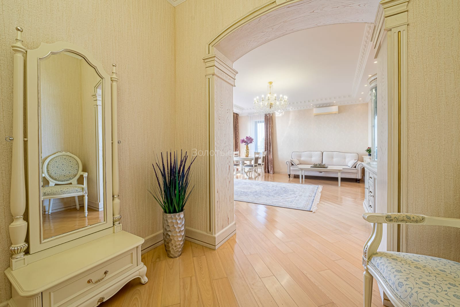 Nepovtorimaya-kvartira-u-morya-v-Ideal-House-Bytha-Sochi