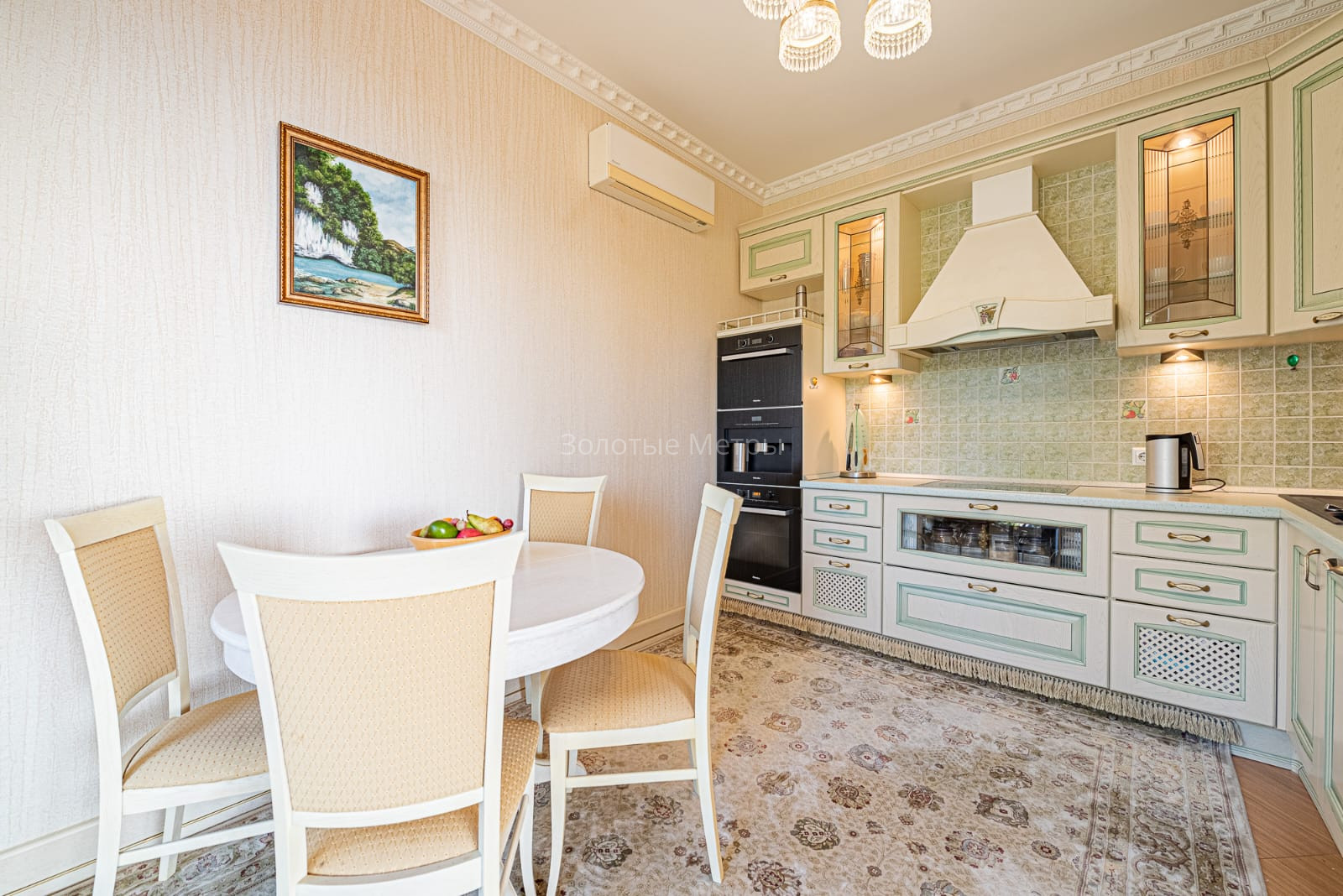 Nepovtorimaya-kvartira-u-morya-v-Ideal-House-Bytha-Sochi