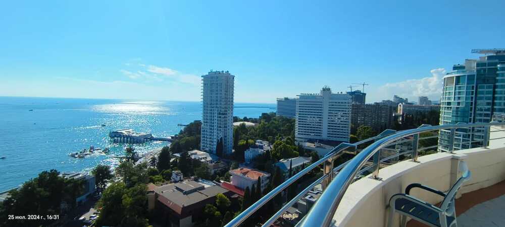 penthaus-v-zhk-volna-sochi-u-morya
